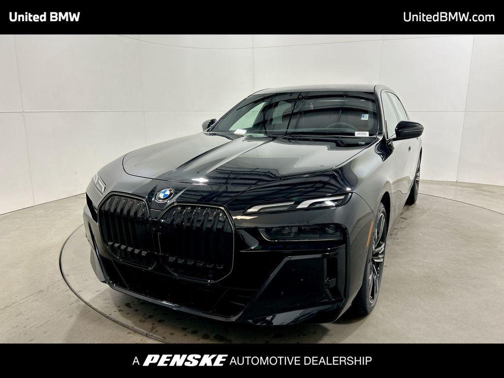 new 2025 BMW 760 car, priced at $129,225