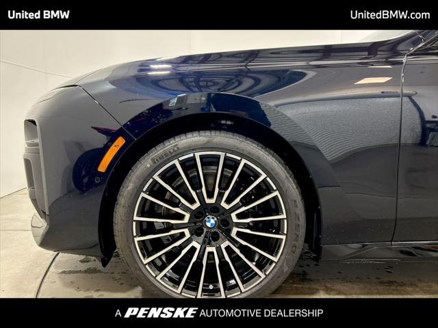 new 2025 BMW 760 car, priced at $135,880