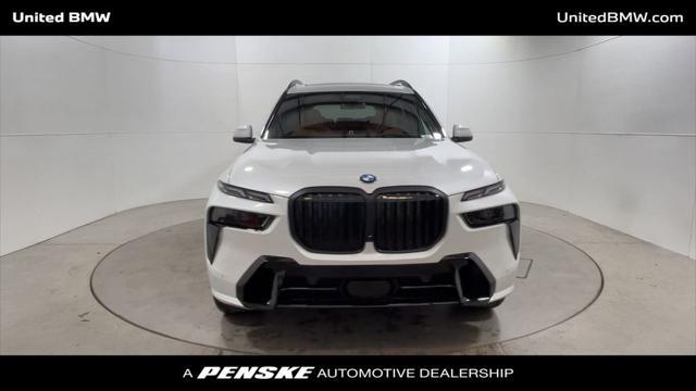 new 2025 BMW X7 car, priced at $94,100