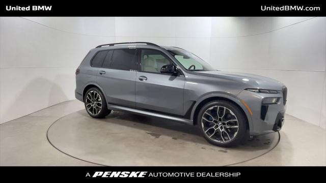 new 2025 BMW X7 car, priced at $118,065