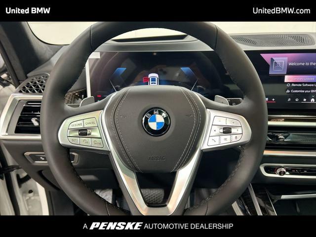 new 2025 BMW X7 car, priced at $93,710