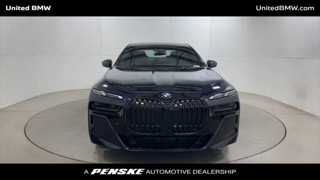 new 2025 BMW 760 car, priced at $129,225