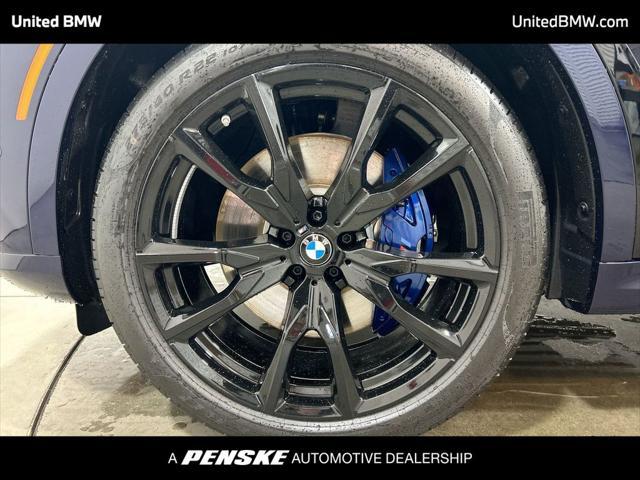 new 2026 BMW X7 car, priced at $123,435