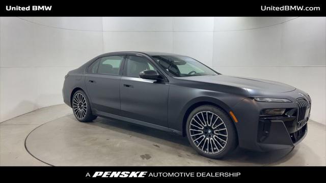 new 2025 BMW 760 car, priced at $151,145