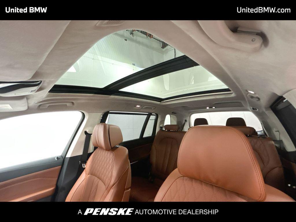 new 2026 BMW ALPINA XB7 car, priced at $158,675