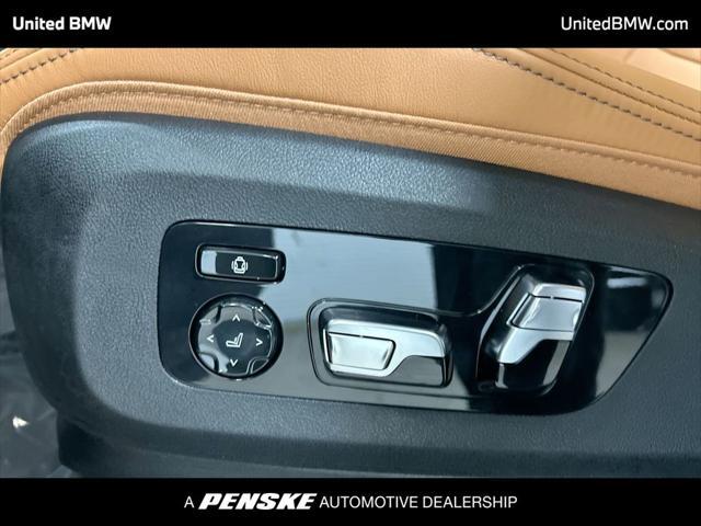 new 2025 BMW X7 car, priced at $92,160