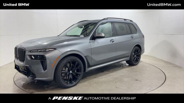new 2025 BMW X7 car, priced at $100,275