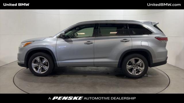 used 2016 Toyota Highlander car, priced at $23,495