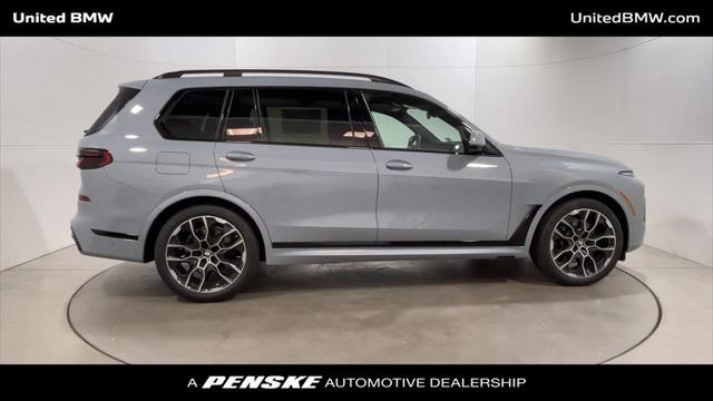 new 2025 BMW X7 car, priced at $92,075