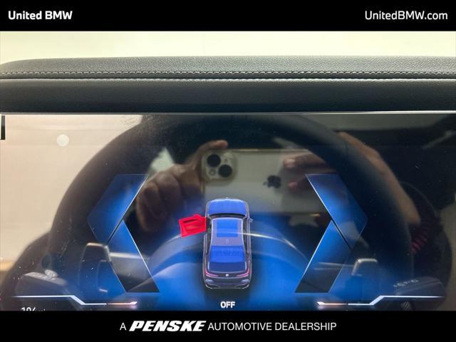 new 2025 BMW 760 car, priced at $138,575