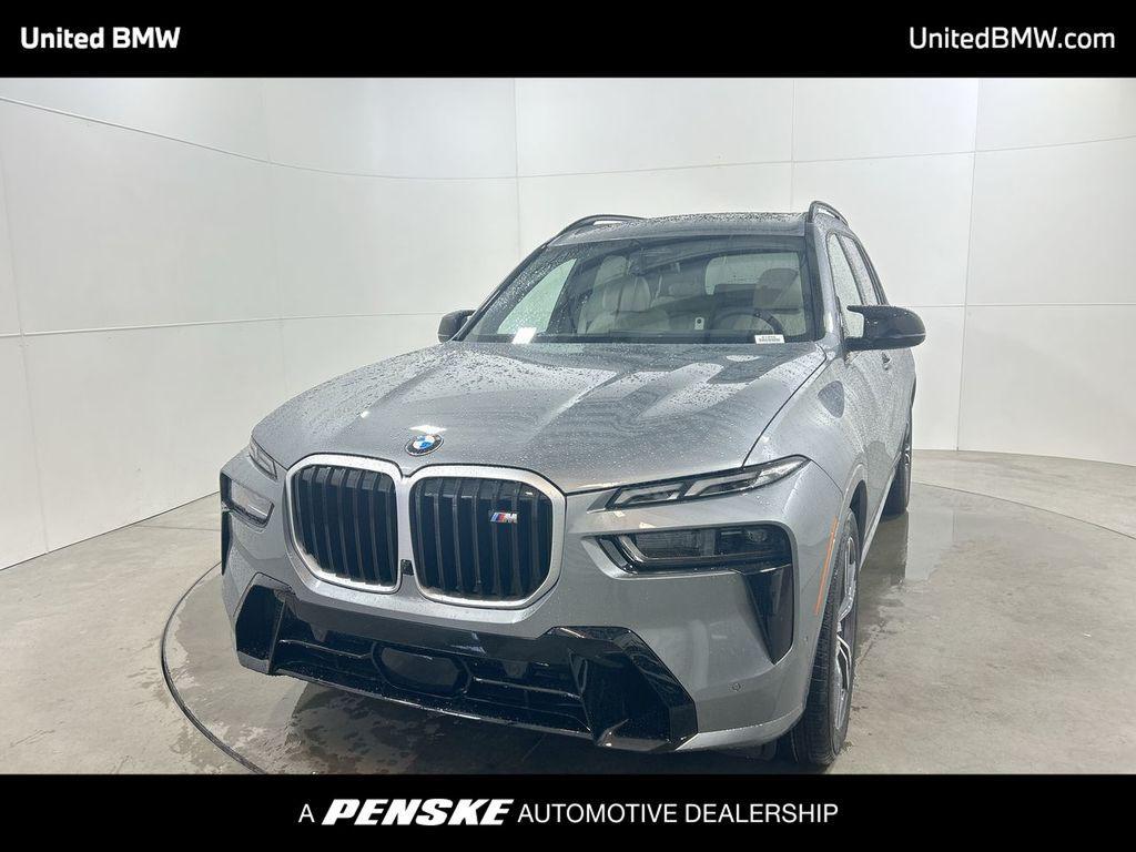 new 2025 BMW X7 car, priced at $118,155