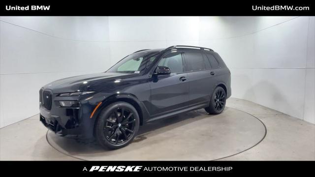 new 2025 BMW X7 car, priced at $117,900