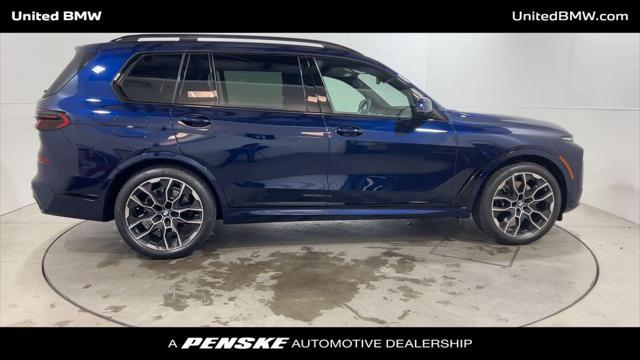 new 2025 BMW X7 car, priced at $105,075