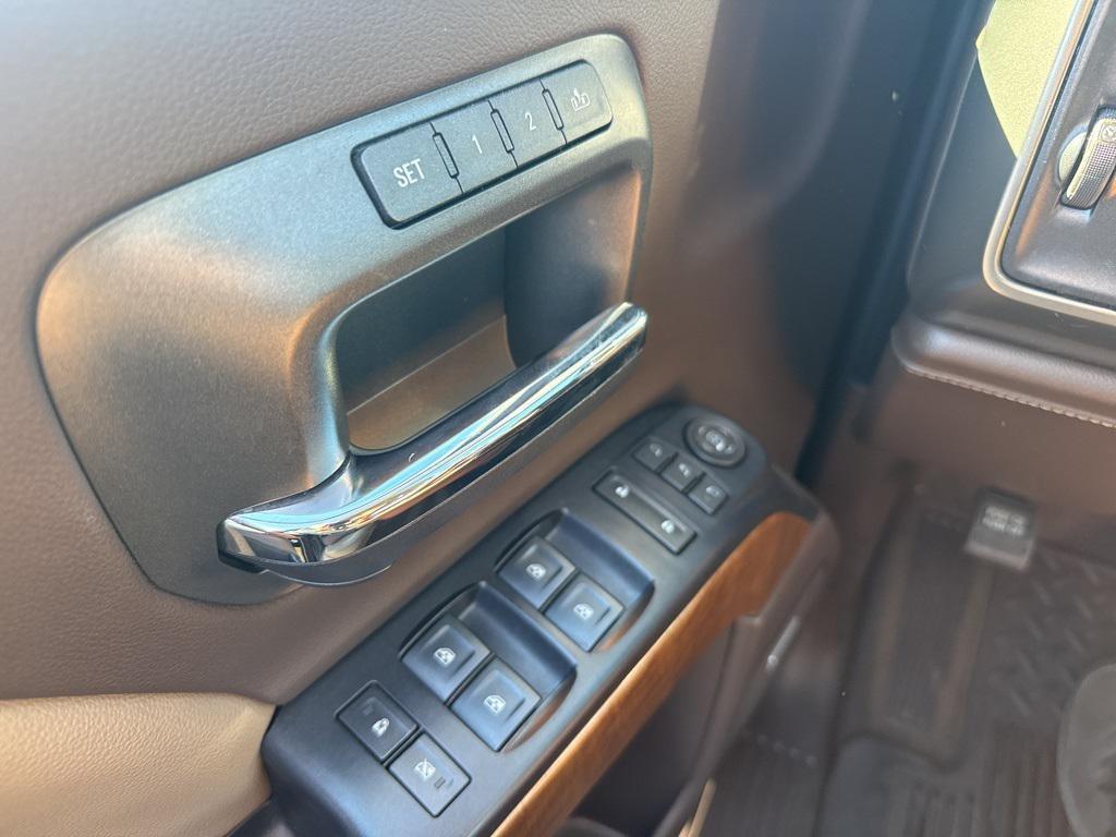 used 2018 Chevrolet Silverado 1500 car, priced at $30,000