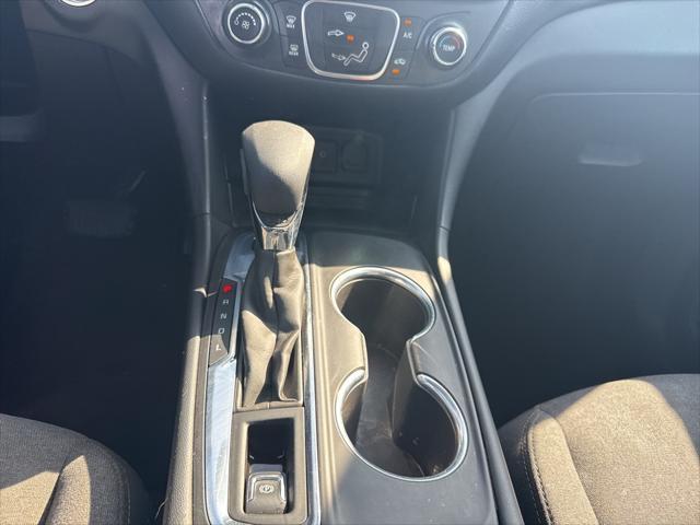 used 2022 Chevrolet Equinox car, priced at $18,000