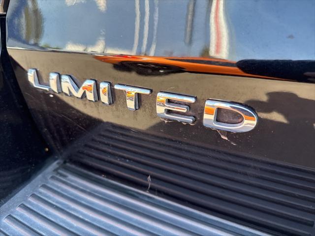 used 2021 Ford Expedition Max car, priced at $30,000