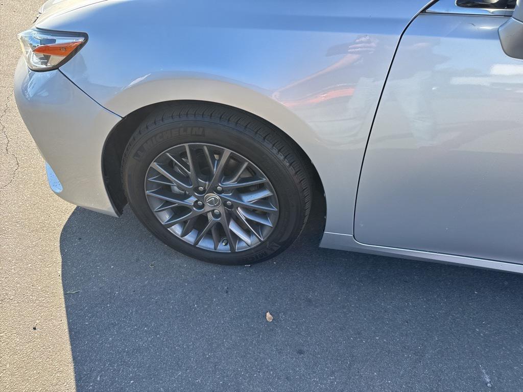 used 2018 Lexus ES 350 car, priced at $26,000