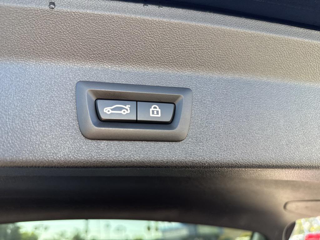 used 2021 BMW X3 car, priced at $25,000