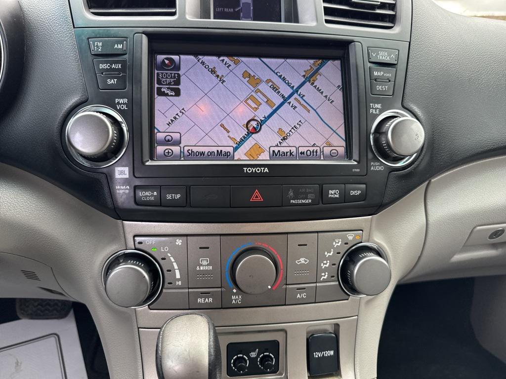 used 2012 Toyota Highlander car, priced at $12,500