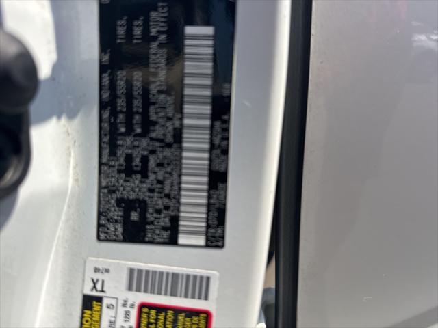 used 2021 Toyota Highlander car, priced at $27,800