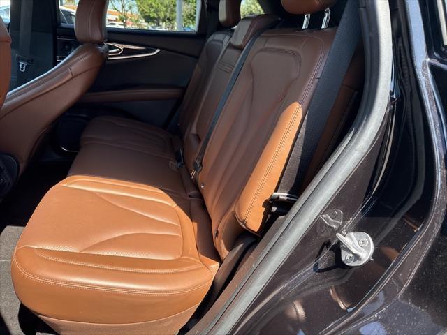 used 2021 Lincoln Nautilus car, priced at $35,000