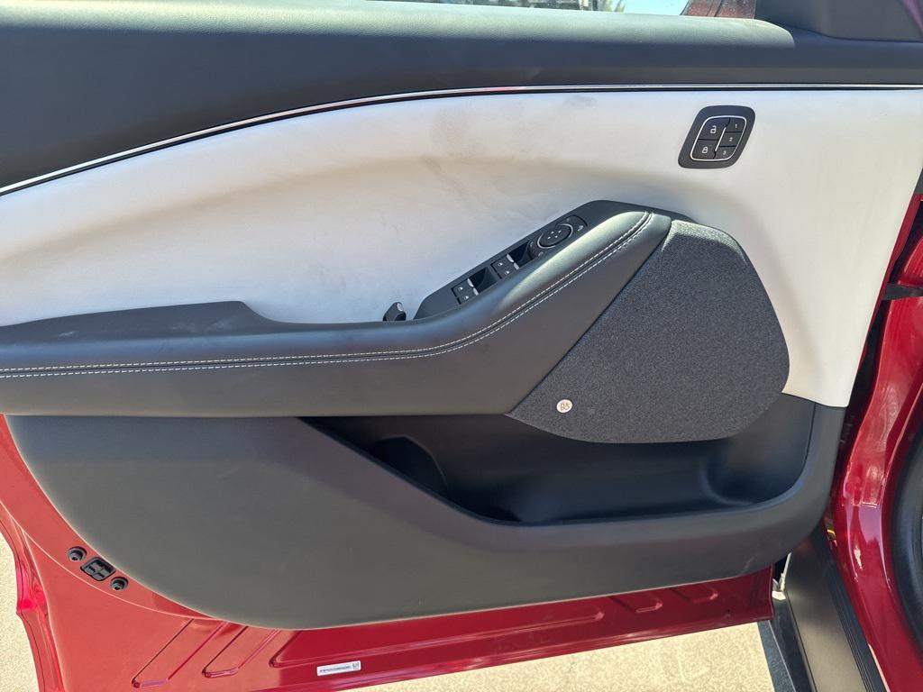 used 2021 Ford Mustang Mach-E car, priced at $27,000