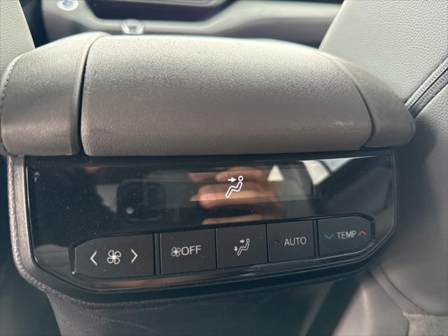 used 2021 Toyota Highlander Hybrid car, priced at $36,800