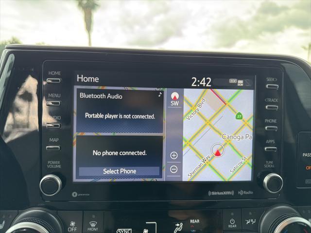 used 2021 Toyota Highlander Hybrid car, priced at $36,800