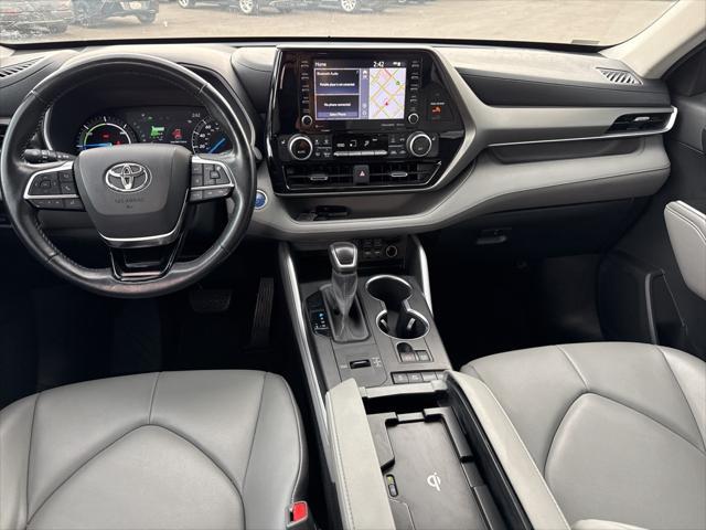 used 2021 Toyota Highlander Hybrid car, priced at $36,800