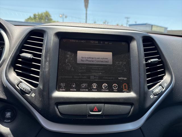 used 2015 Jeep Cherokee car, priced at $10,000