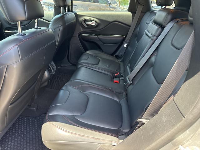 used 2015 Jeep Cherokee car, priced at $10,000