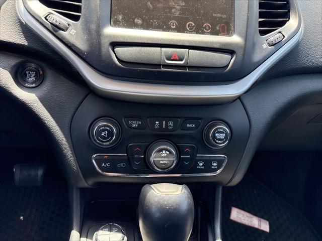 used 2015 Jeep Cherokee car, priced at $10,000