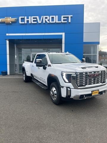 new 2025 GMC Sierra 3500 car