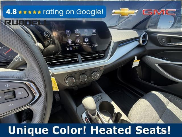 new 2025 Chevrolet Trax car, priced at $24,304