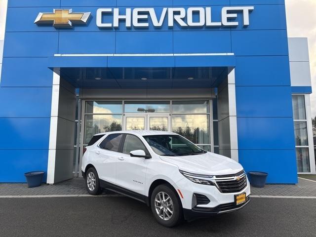 used 2024 Chevrolet Equinox car, priced at $25,999