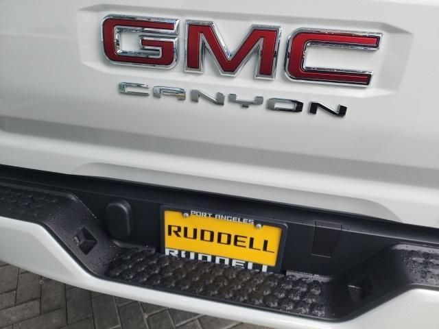 new 2024 GMC Canyon car