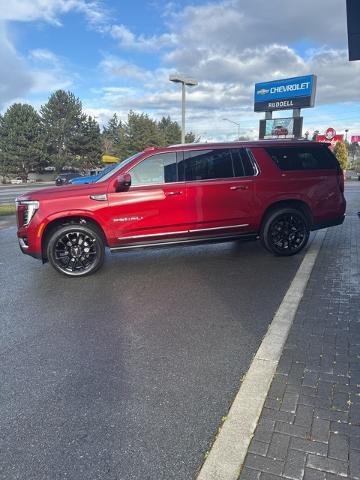new 2025 GMC Yukon XL car