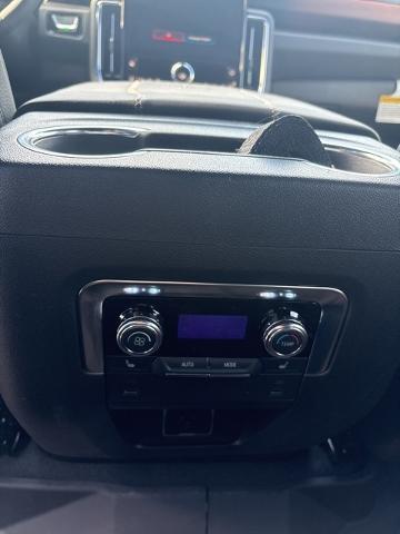 new 2025 GMC Yukon XL car