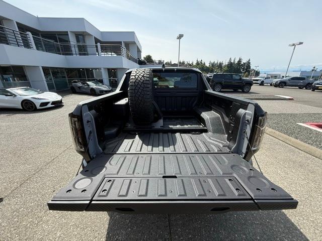 new 2025 GMC HUMMER EV Pickup car, priced at $121,895