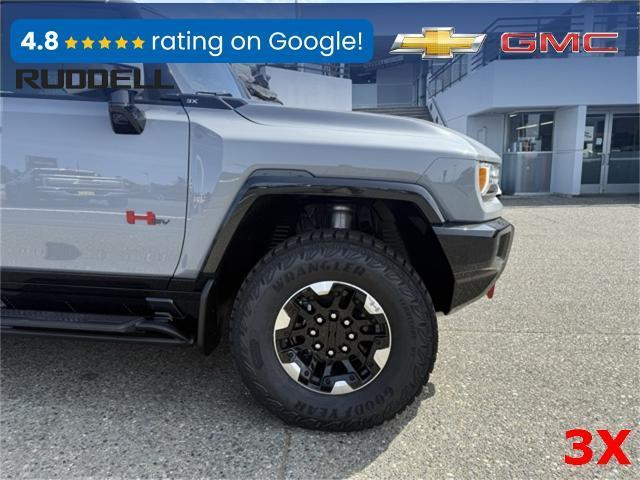 new 2025 GMC HUMMER EV Pickup car, priced at $121,895