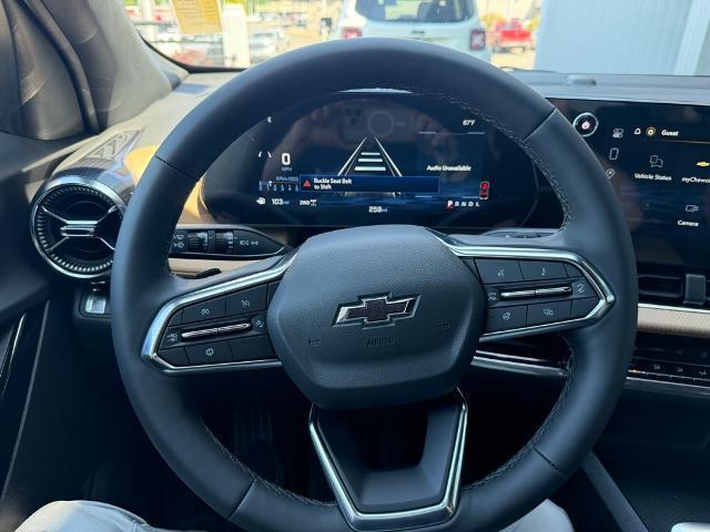 new 2025 Chevrolet Equinox car
