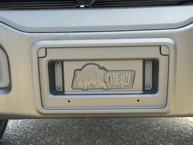 new 2025 GMC Sierra 2500 car