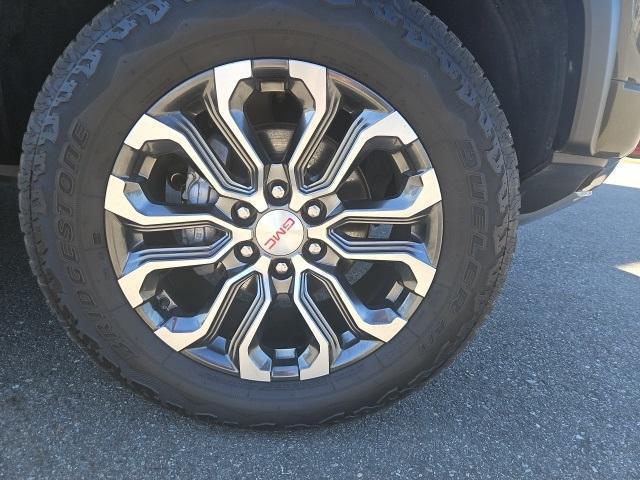 used 2023 GMC Canyon car, priced at $53,342