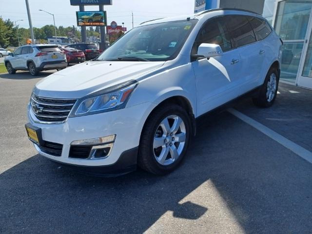 used 2017 Chevrolet Traverse car, priced at $19,299