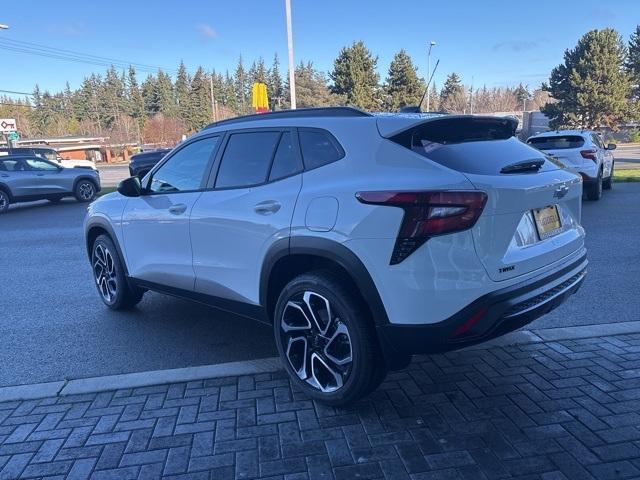 new 2025 Chevrolet Trax car