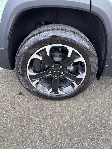 new 2025 Chevrolet Equinox car