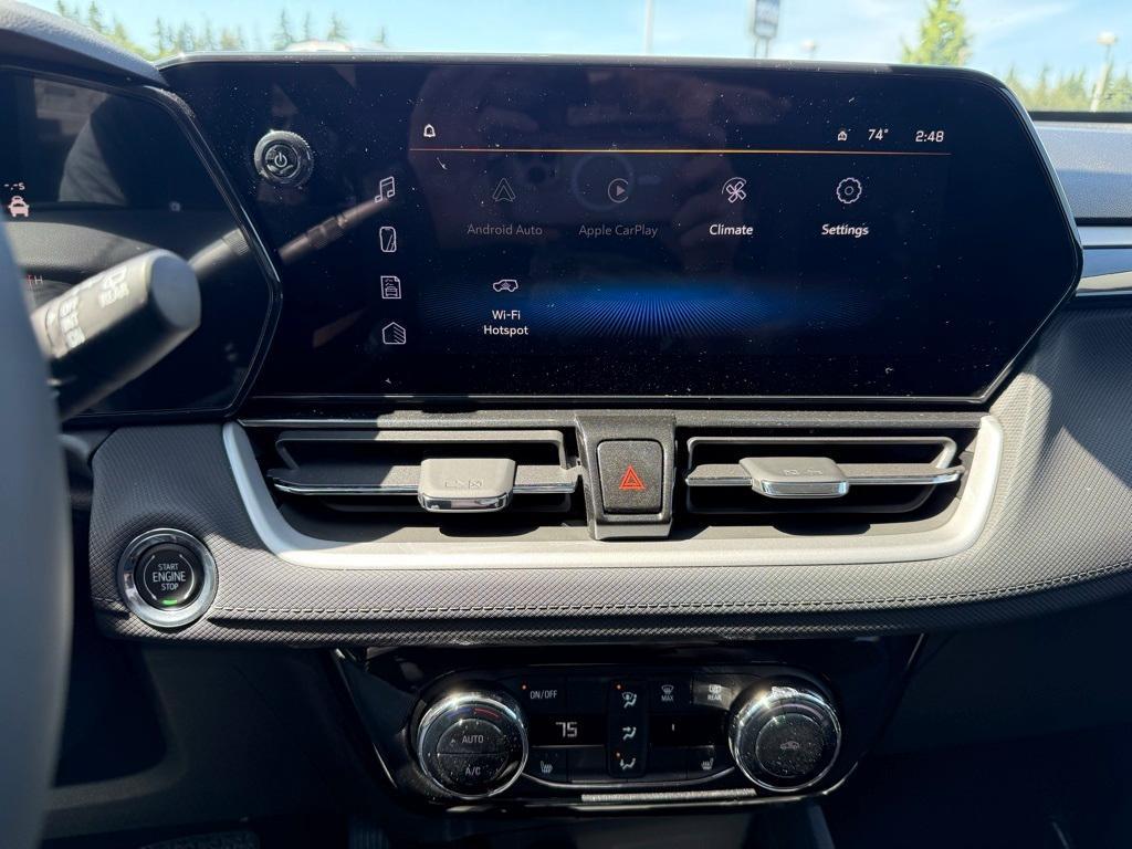 new 2025 Chevrolet TrailBlazer car, priced at $30,080