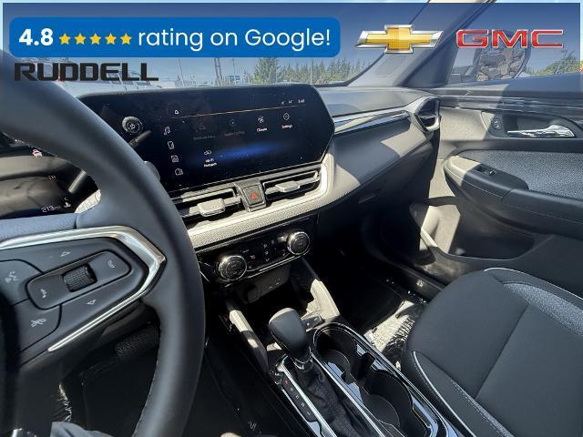 new 2025 Chevrolet TrailBlazer car, priced at $30,080