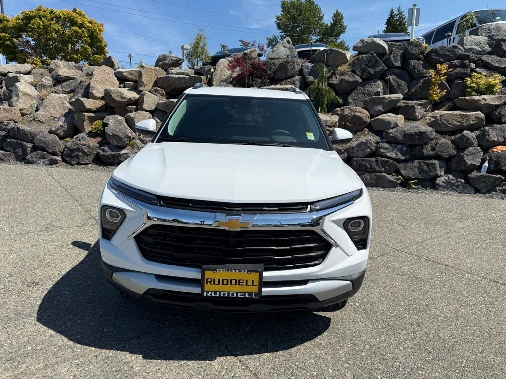 new 2025 Chevrolet TrailBlazer car, priced at $30,080