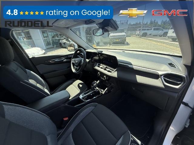 new 2025 Chevrolet TrailBlazer car, priced at $30,080